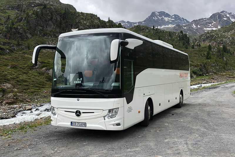 Mercedes Tourismo<br>2 vehicles